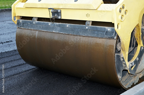 Close-up of asphalt vibration roller
