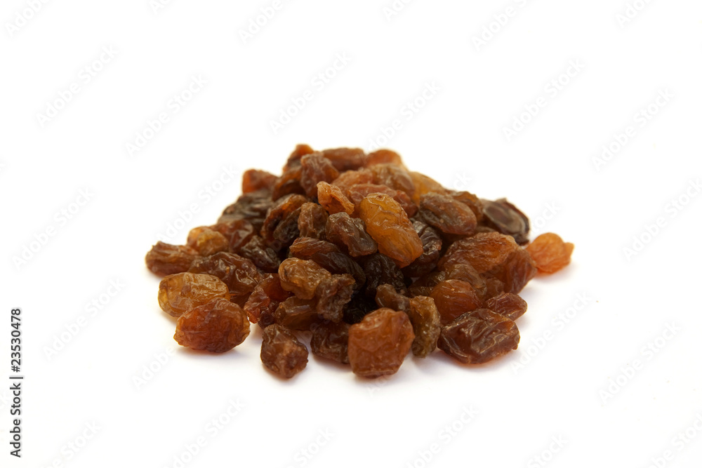 raisins isolated