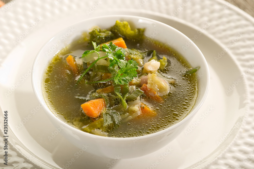 cup with vegetables soup - tazza di minestrone cup with vegetables soup - tazza di minestrone