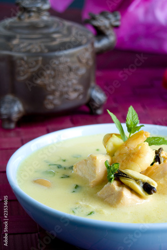 Curried seafood soup