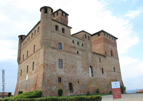 castello di Grinzane Cavour