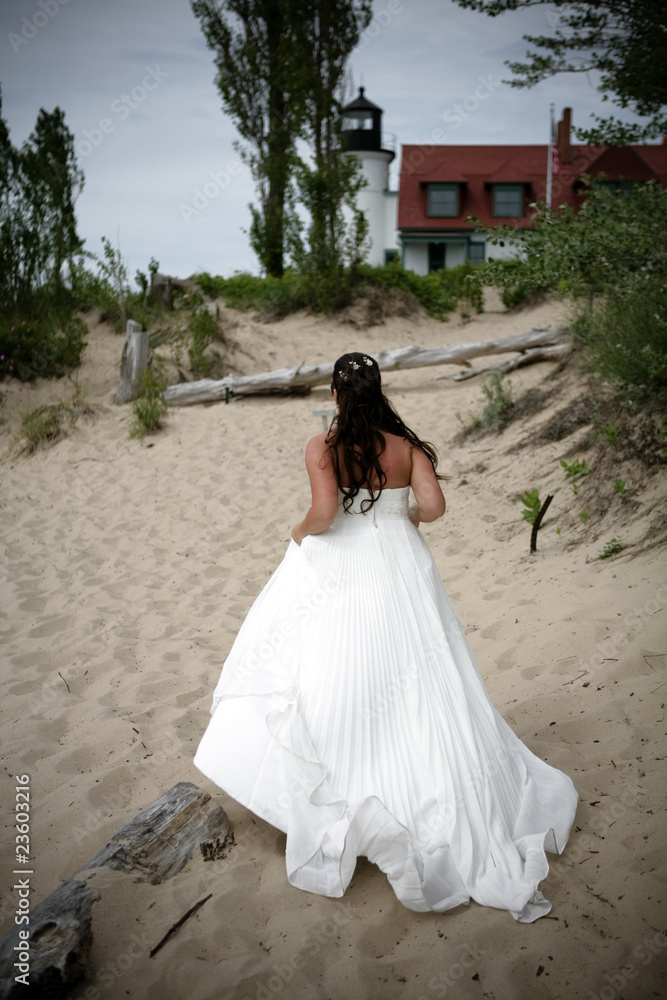 Fototapeta premium flowing white wedding dress