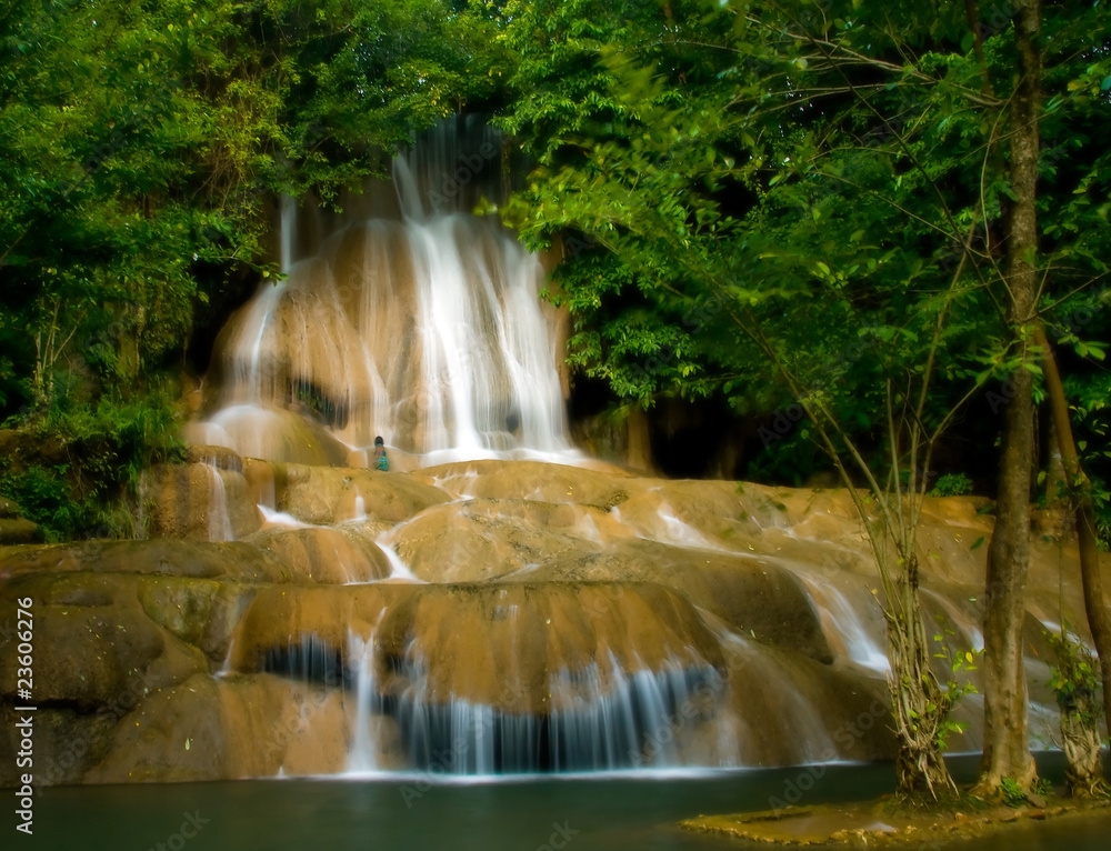 Saiyok Waterfall