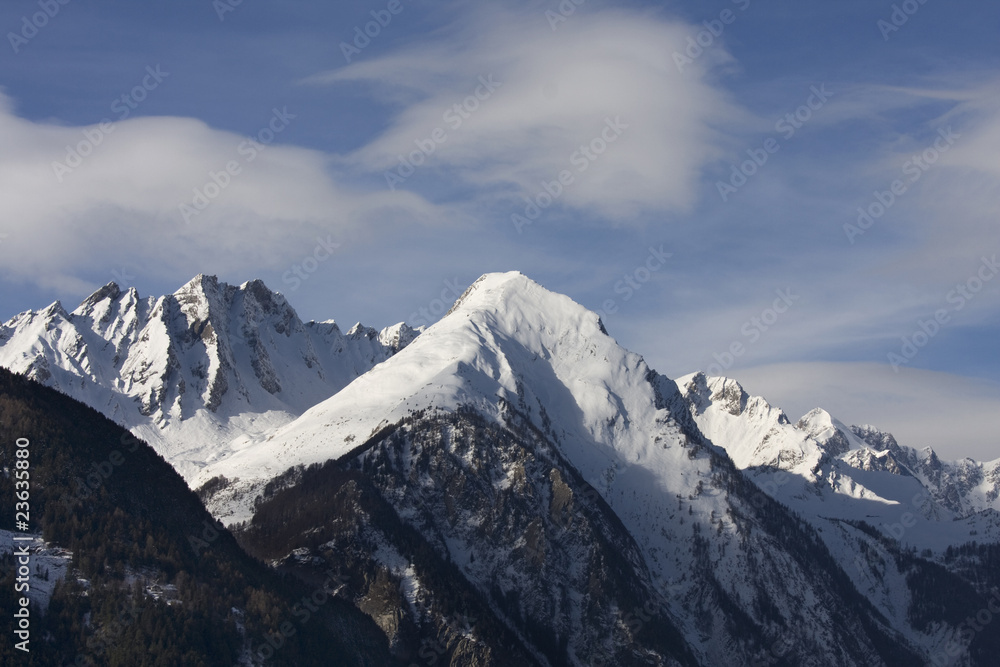 Obraz premium Montagne innevate di Morgex Valle d'Aosta