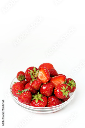 Erdbeeren in Schale