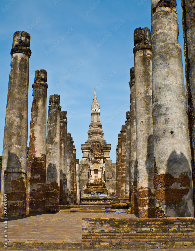 Fototapeta premium The sukothai historical park