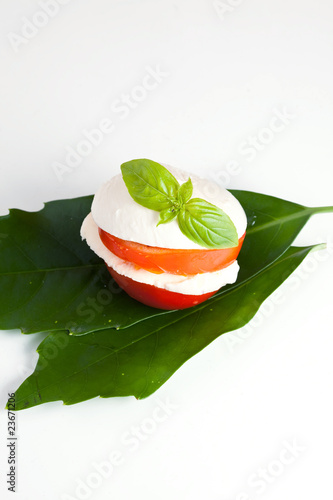 Pomodoro e Mozzarella - Caprese photo