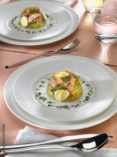 Foto aspic de jambon et courgettes