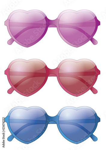 Gafas de sol en forma de corazon