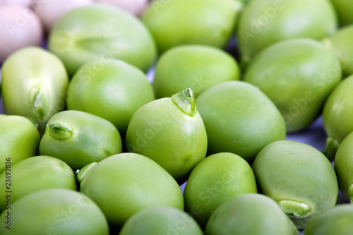 Wallpaper Mural Frische und getrocknete Erbsen Torontodigital.ca