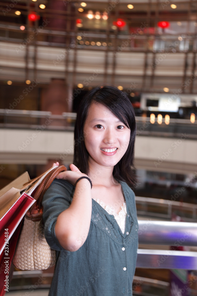 Fototapeta premium Shopping woman