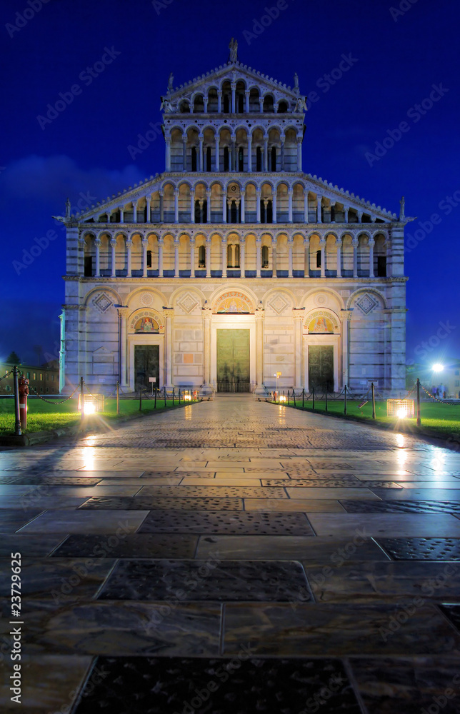 Pisa Kathedrale Nacht - Pisa cathedral night 01