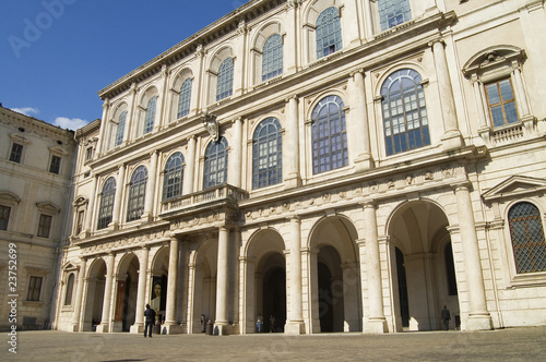 Fachada palacio Barberini photo