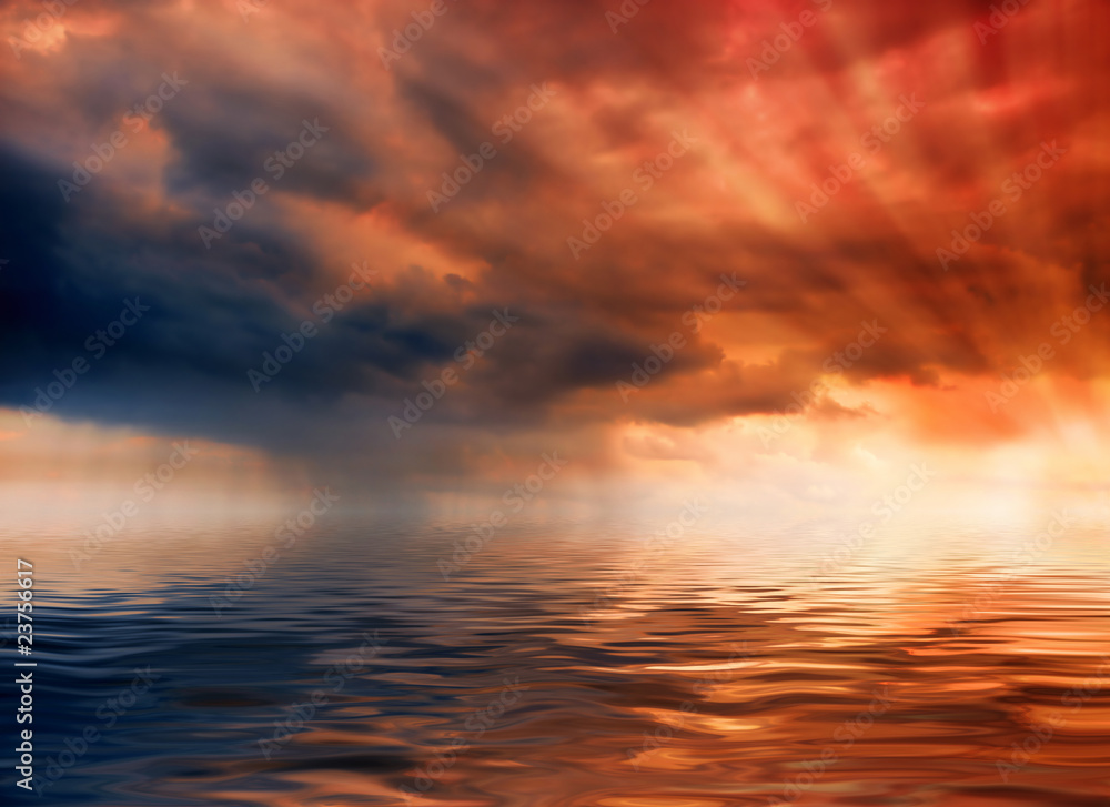 Fototapeta premium clouds hanging over the sea