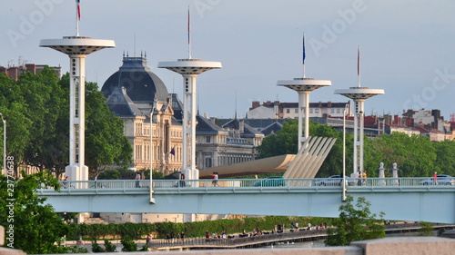 université lumiere, quais du rhône à lyon en france