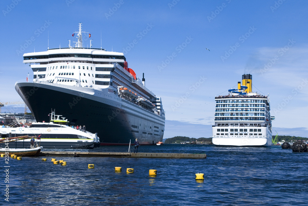 cruise ships