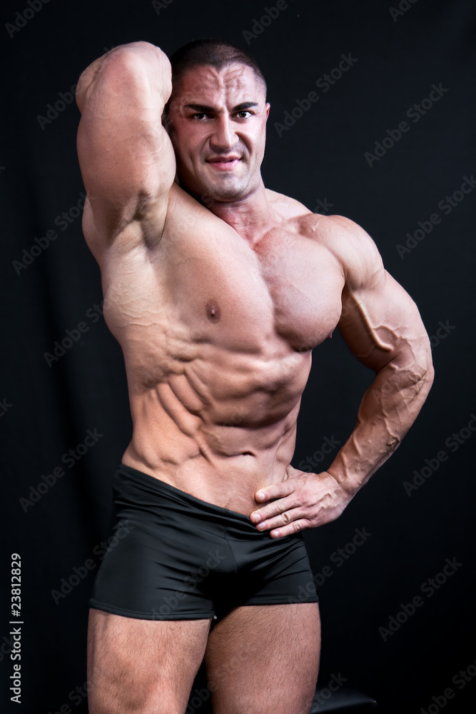 The Perfect  muscular man posing