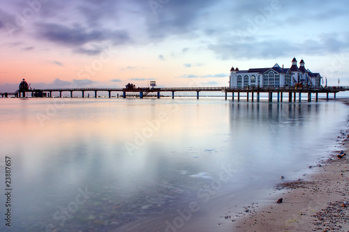 Pier at the Baltic Sea in the early morning © elxeneize