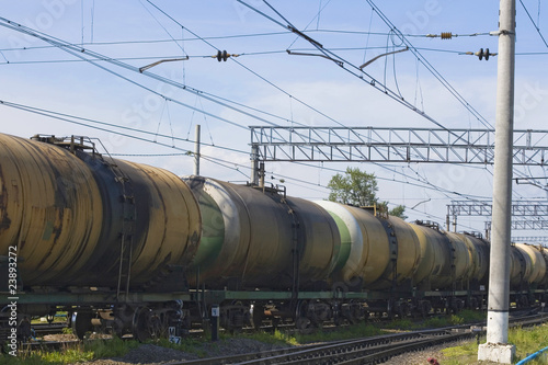 Oil transportation in tanks by railroad