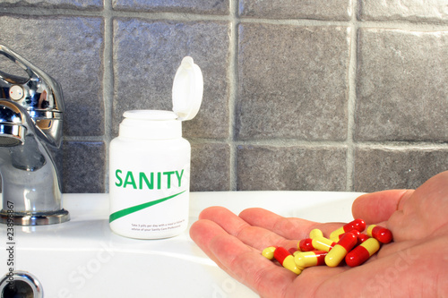 Картината върху платно Sanity pills in a bottle