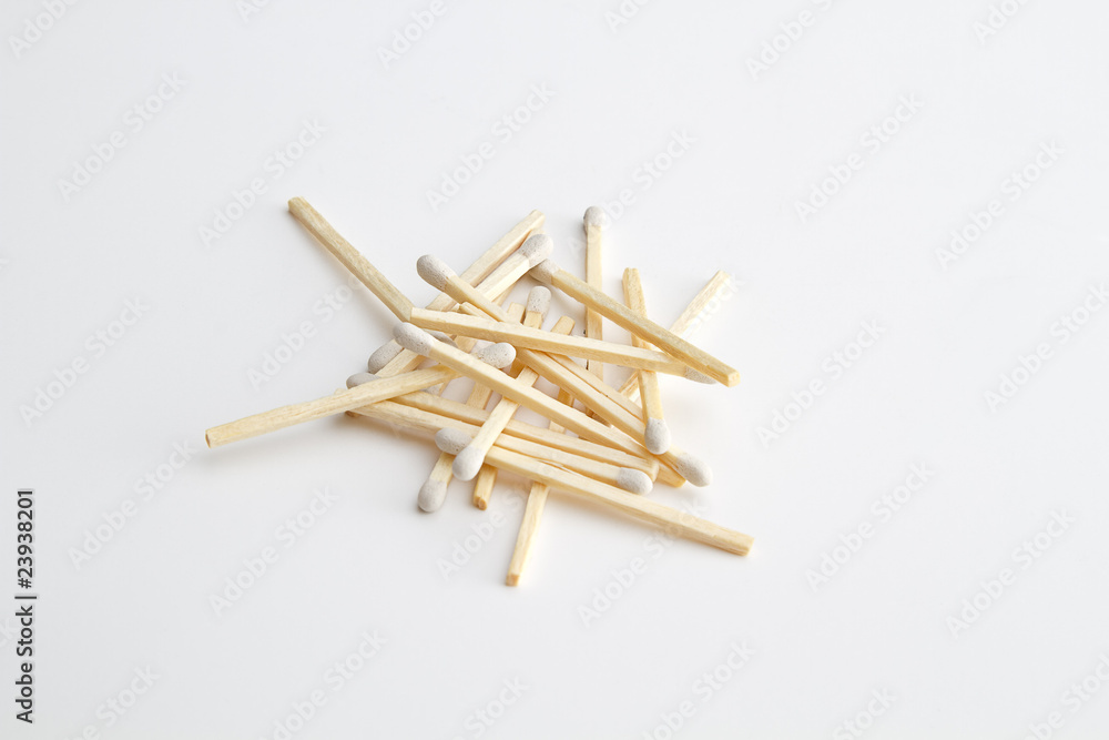 White tip matches White tip matches