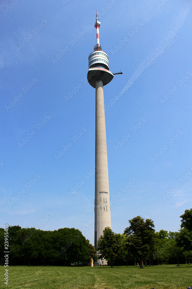 Obraz premium Donauturm Wien