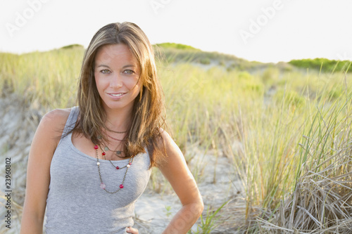 female modle portrait on beach fashon beauty photo