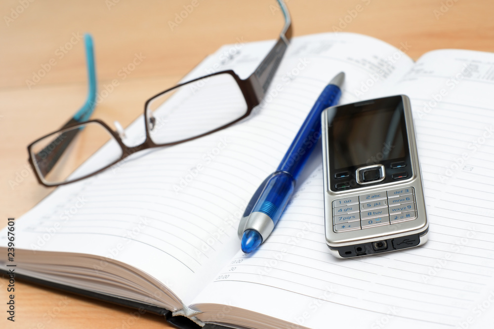 Terminplaner, Handy & Stift Terminplaner, Handy & Stift