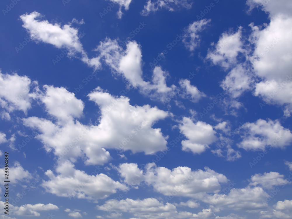 Obraz premium Blue sky and white clouds