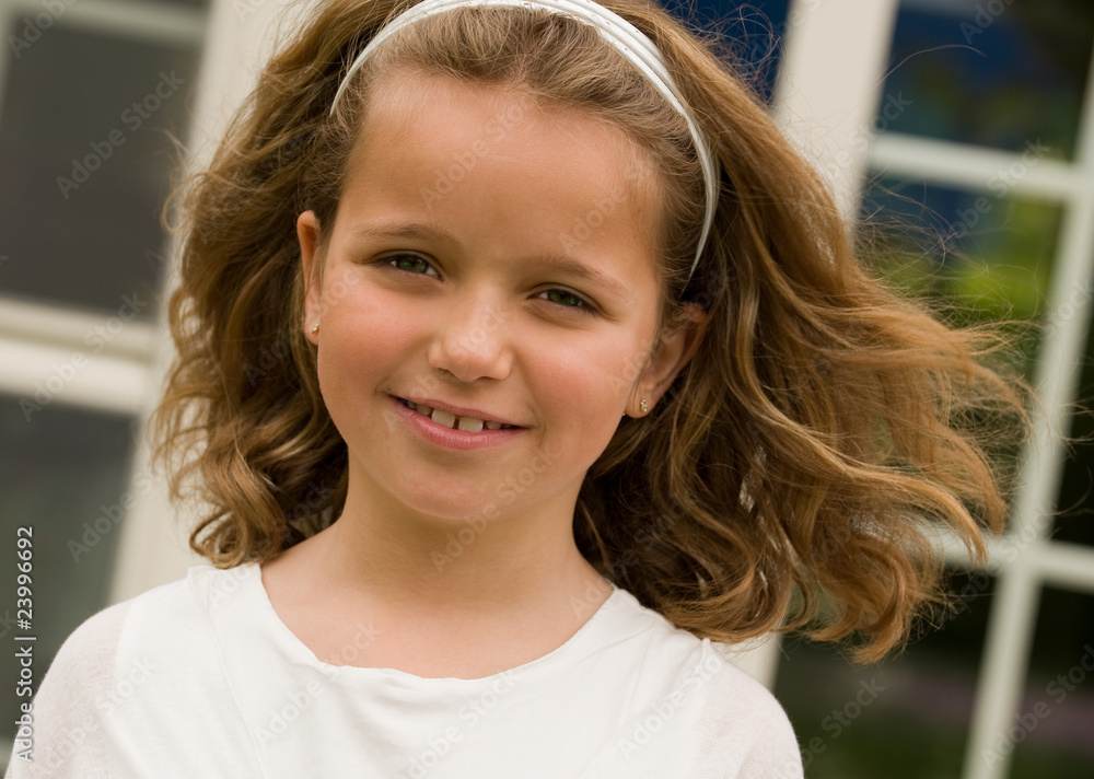 smiling girl smiling girl