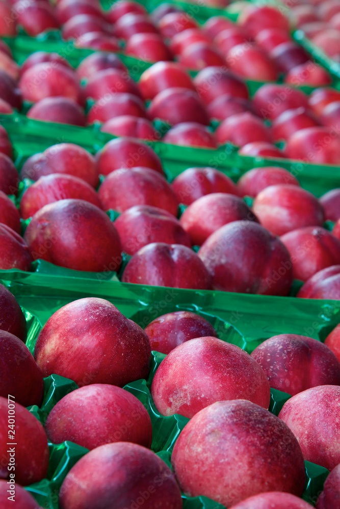 Market Nectarines Market Nectarines
