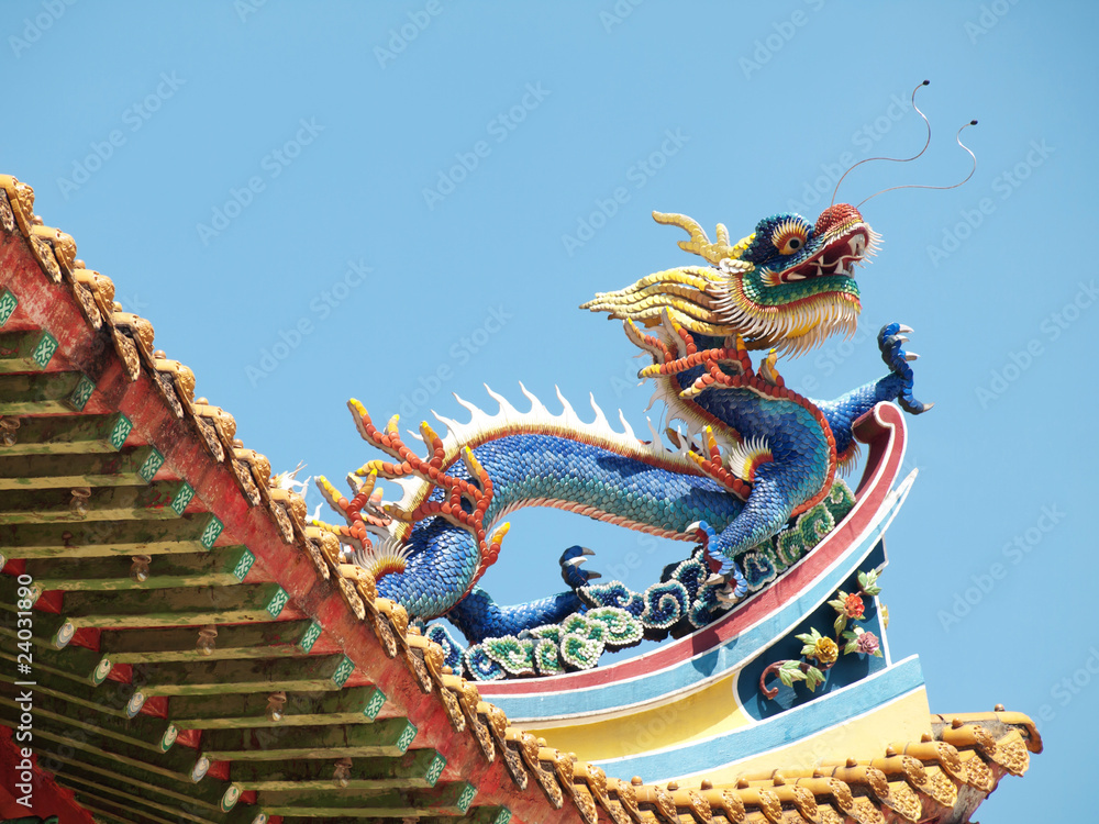 Fototapeta premium Chinese buddist temple roof