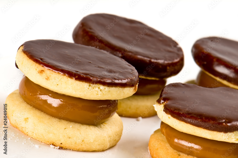 Chocolate cookies and caramel Chocolate cookies and caramel