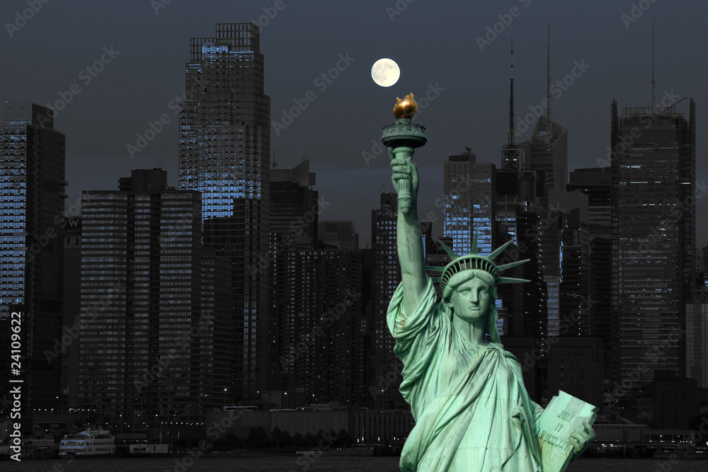 Fototapeta premium new york city skyline over the hudson river