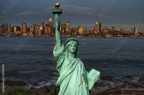 photo new york cityscape skyline, usa © UTBP