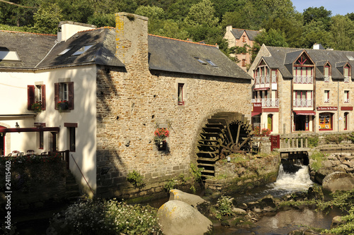 Le moulin sur l'Aven photo