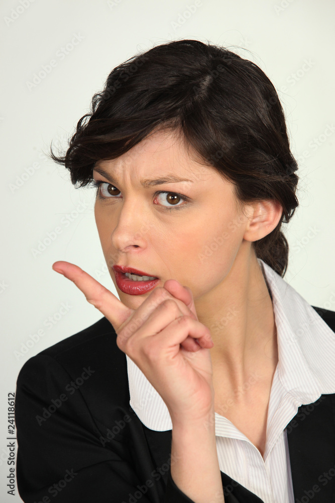 Portrait d'une femme d'affaires énervée Portrait d'une femme d'affaires énervée