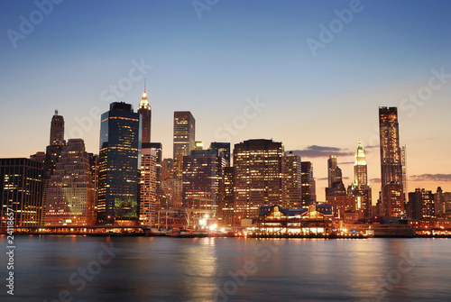 Manhattan skyline in New York City © rabbit75_fot