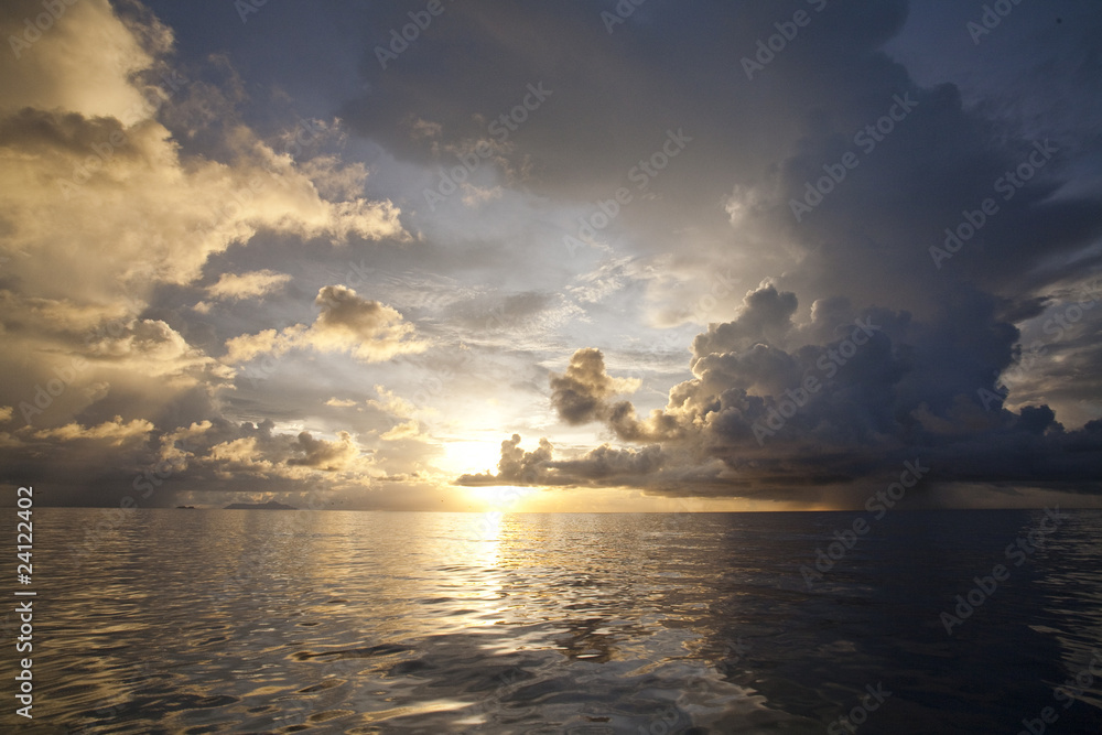 Fototapeta premium seychelles, tramonto