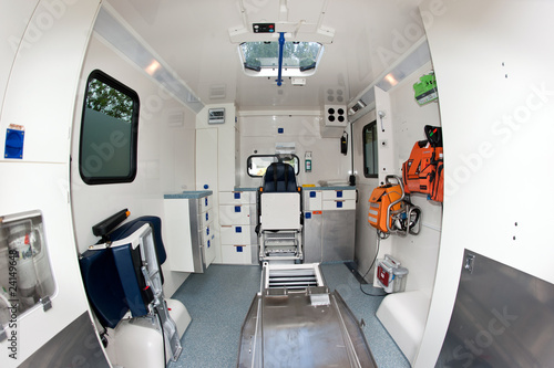 Ambulanz - Krankenwagen von innen