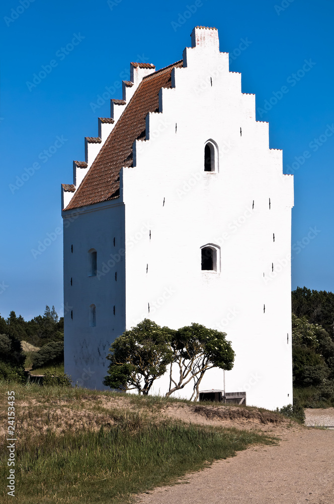 Fototapeta premium tilsandede kirke