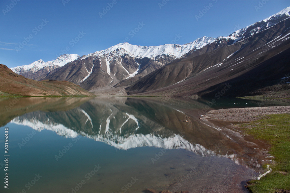 Fototapeta premium chandratal lake