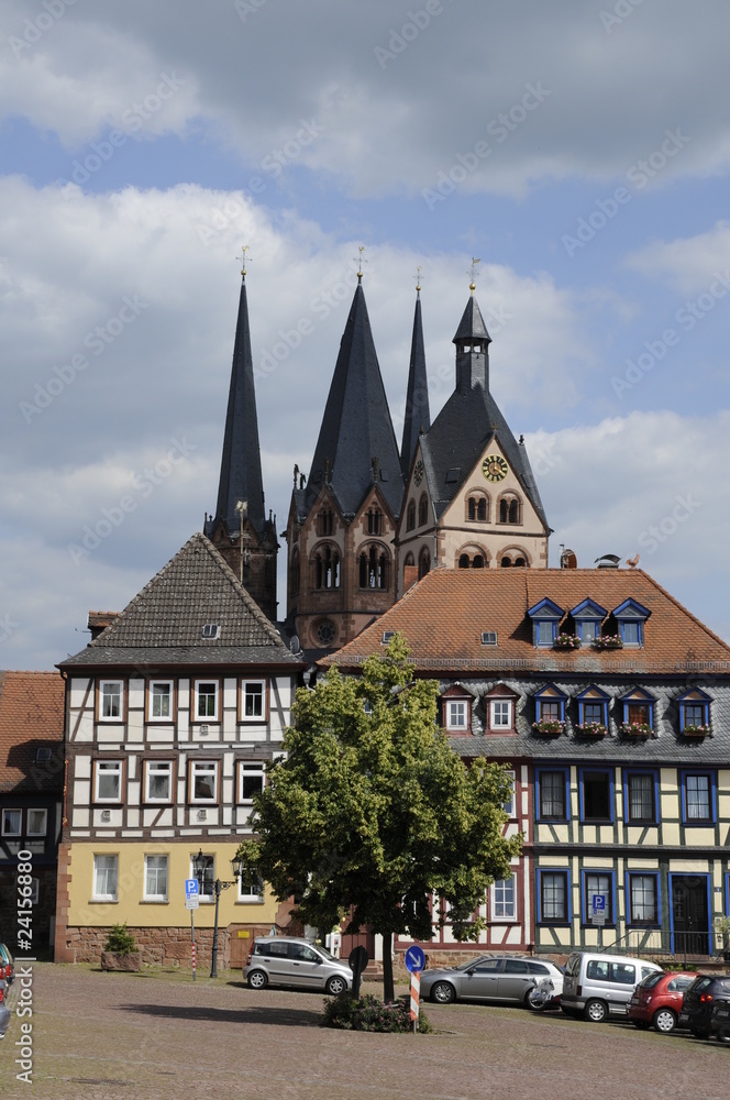 Obermarkt und Marienkirche in Gelnhausen