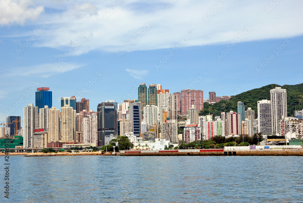 Obraz premium China, Hong Kong waterfront buildings