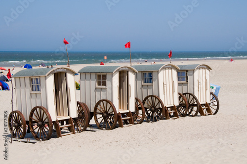 Badekarren auf Norderney photo