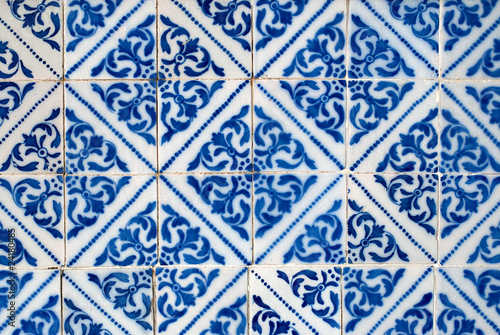 Portuguese glazed tiles 013