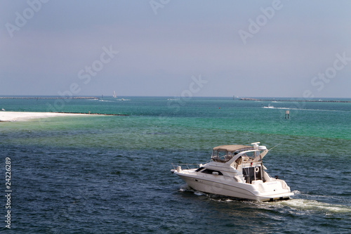 Boating In Destin Pass