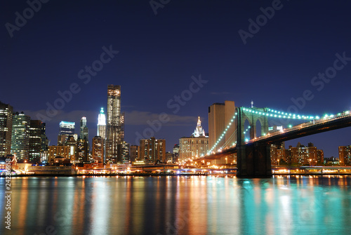 Fototapeta Naklejka Na Ścianę i Meble -  Brooklyn Bridge, Manhattan, New York City