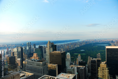 New York City skyscrapers © rabbit75_fot