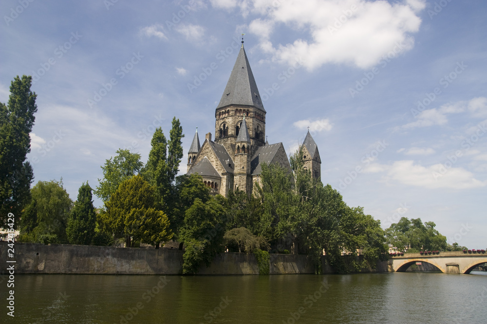 Metz Metz